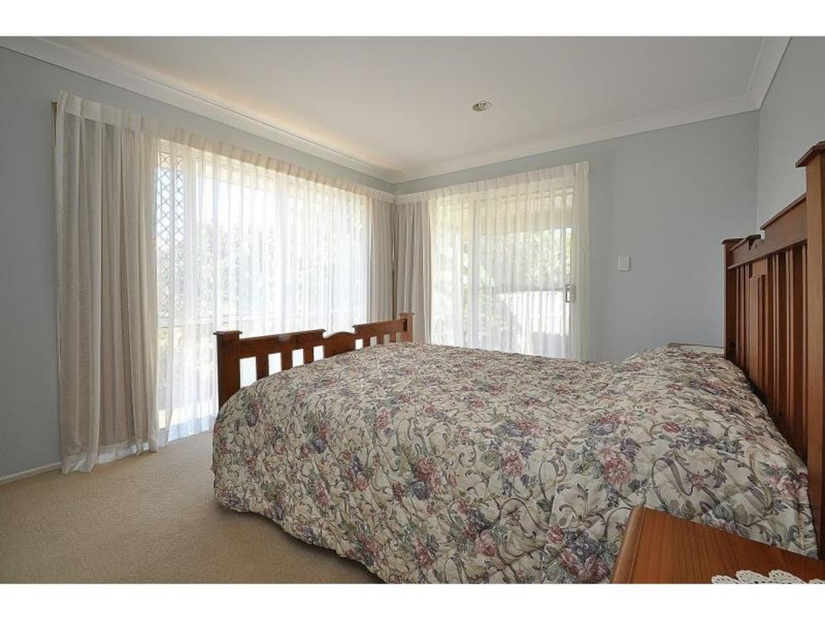 43 Rainbird Close, BURLEIGH WATERS, Burleigh Waters - Thumbnail 8