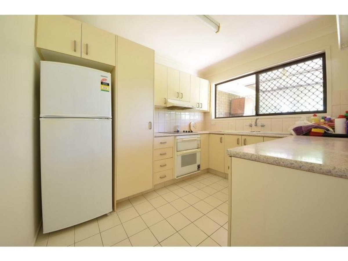 2/9 Russell Court, MIAMI, Miami - Thumbnail 4