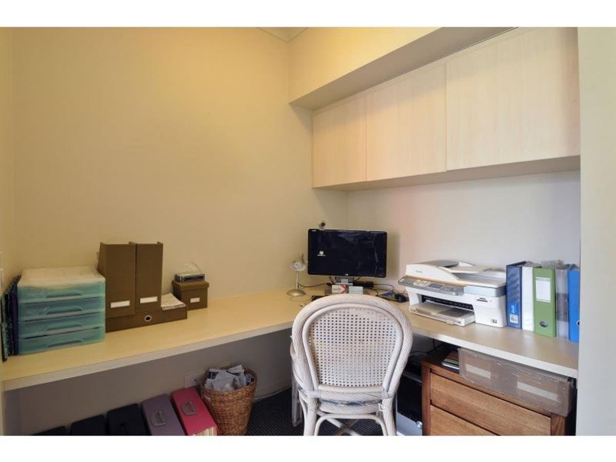 2049/1 Ocean Street, BURLEIGH HEADS, Burleigh Heads - Thumbnail 4