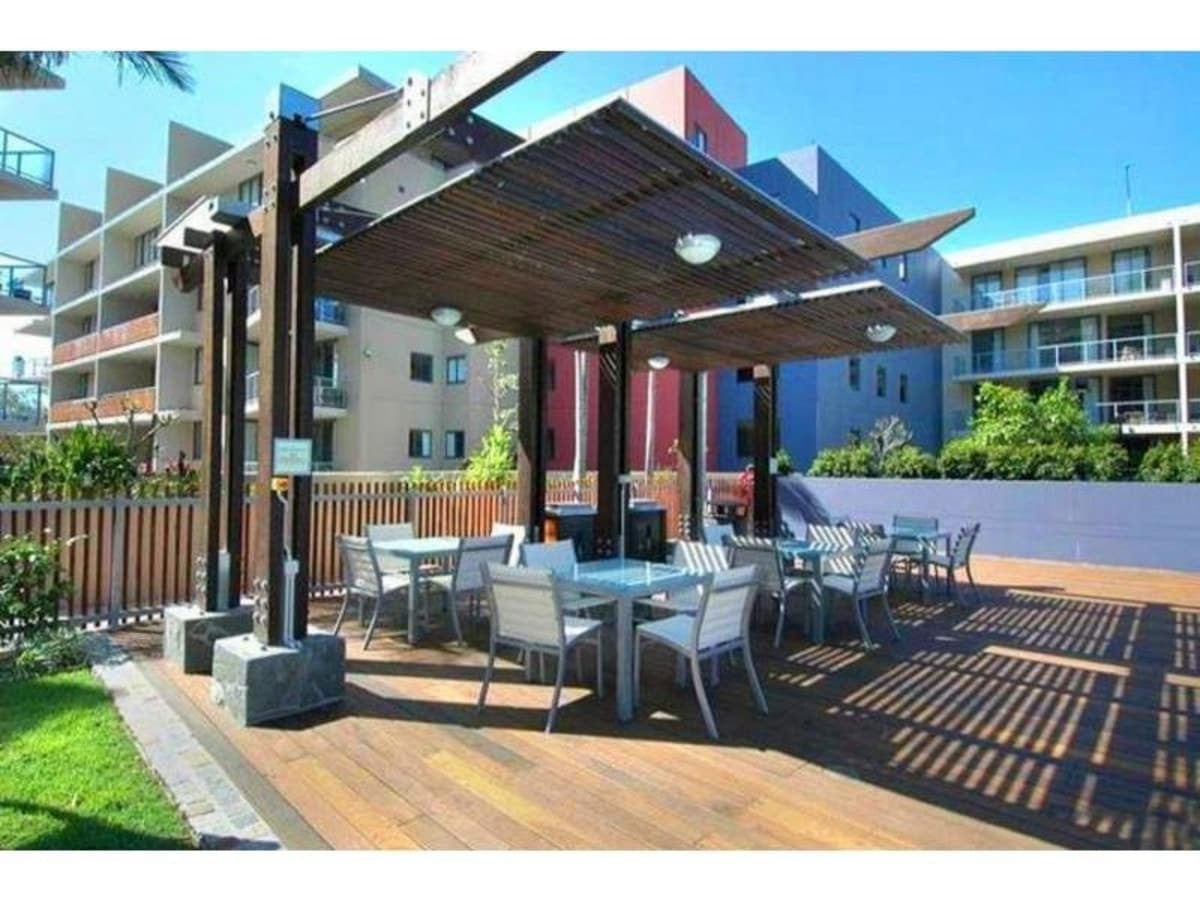 2049/1 Ocean Street, BURLEIGH HEADS, Burleigh Heads - Thumbnail 8