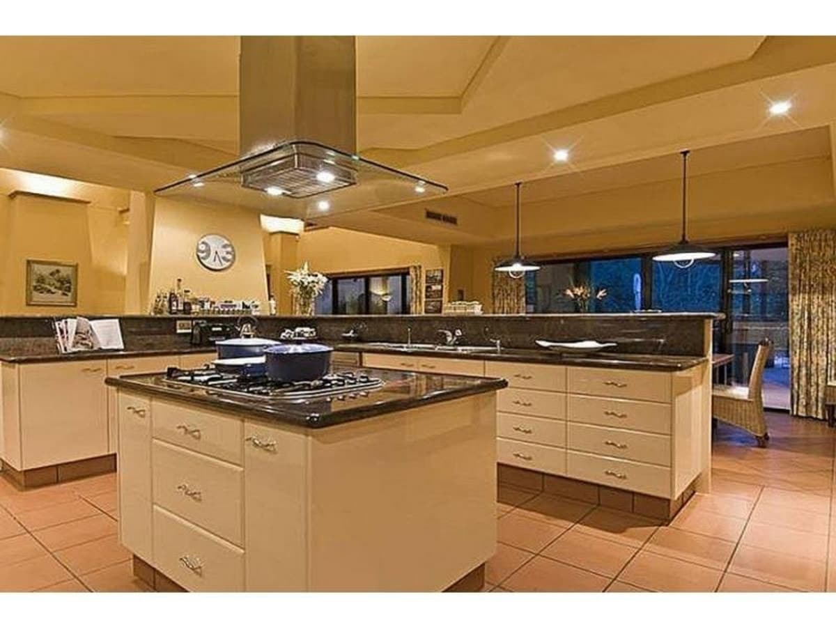29 Kentia Court, ELANORA, Elanora - Thumbnail 3