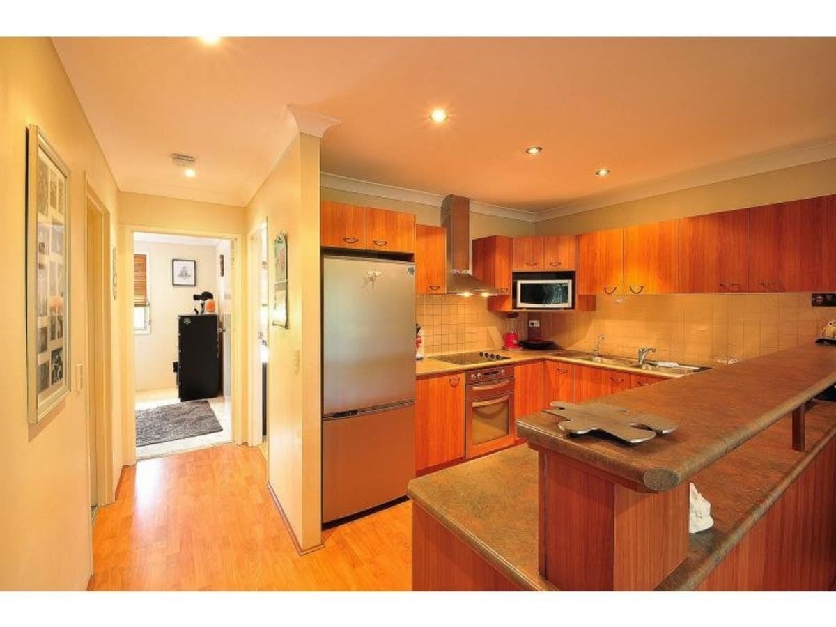 8/54 Karbunya Street, MERMAID WATERS, Mermaid Waters - Thumbnail 3