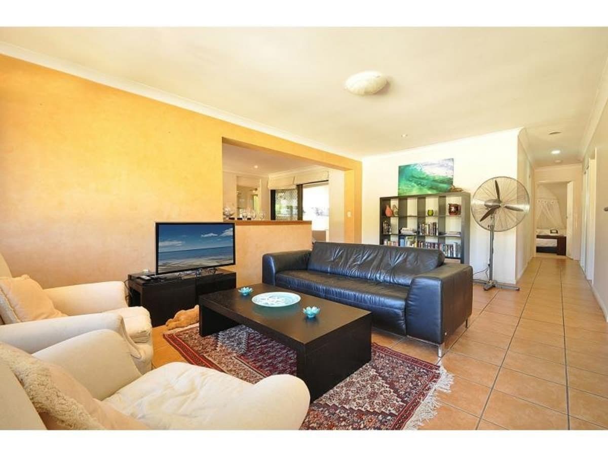 9 Bunyip Street, BURLEIGH HEADS, Burleigh Heads - Thumbnail 5