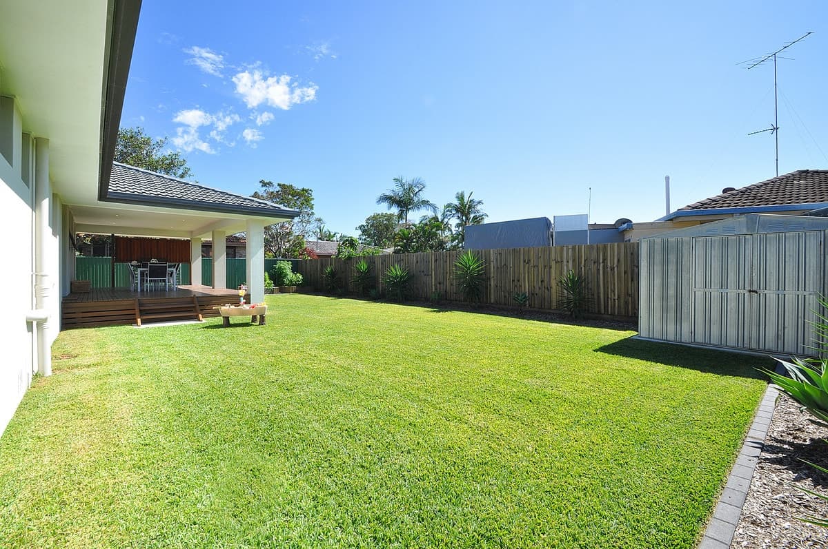 41 Banksia Broadway, BURLEIGH WATERS, Burleigh Waters - Thumbnail 3