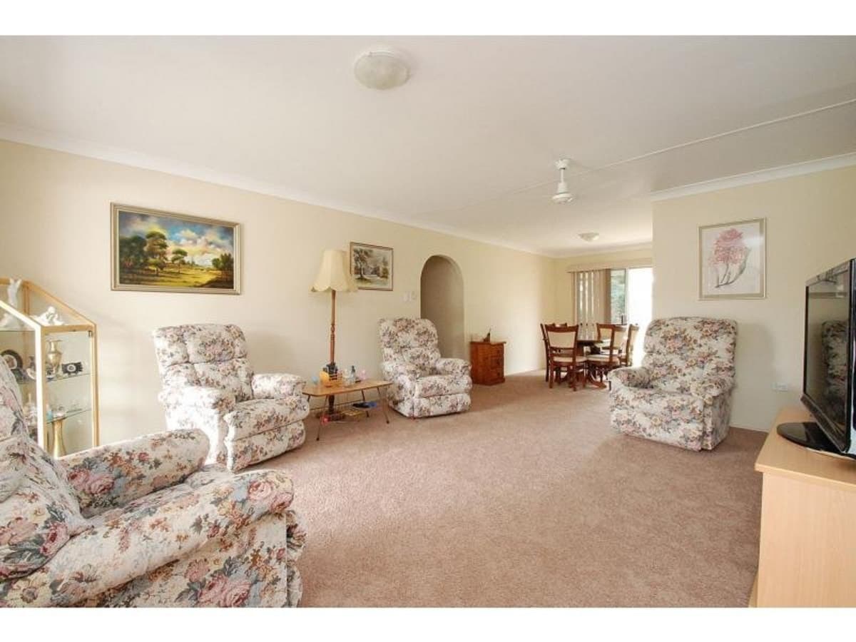 6 Le Mans Drive, MERMAID WATERS, Mermaid Waters - Thumbnail 3