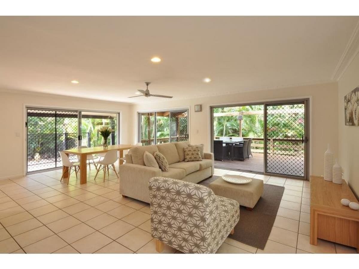 65 Alec Avenue, MERMAID WATERS, Mermaid Waters - Thumbnail 2