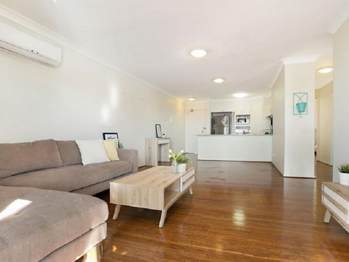 11/17-19 Markeri Street, MERMAID BEACH, Mermaid Beach - Thumbnail 2