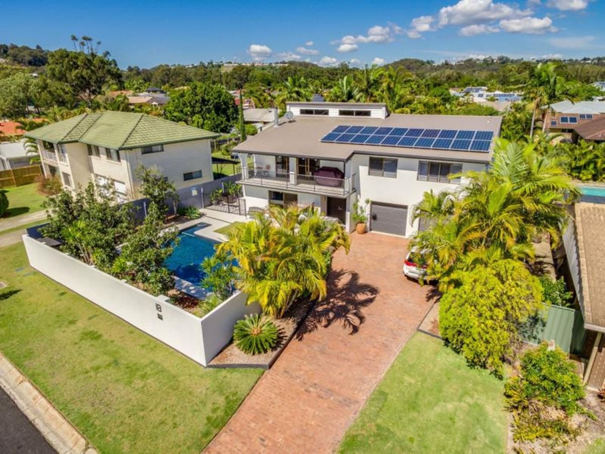 18 Bellbird Avenue, BURLEIGH WATERS, Burleigh Waters - Thumbnail 6