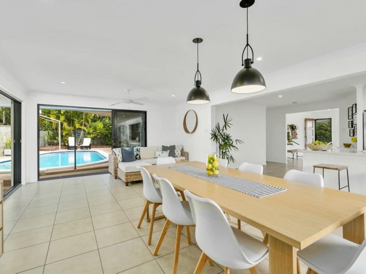 2 Bradley Avenue, MIAMI, Miami - Thumbnail 2