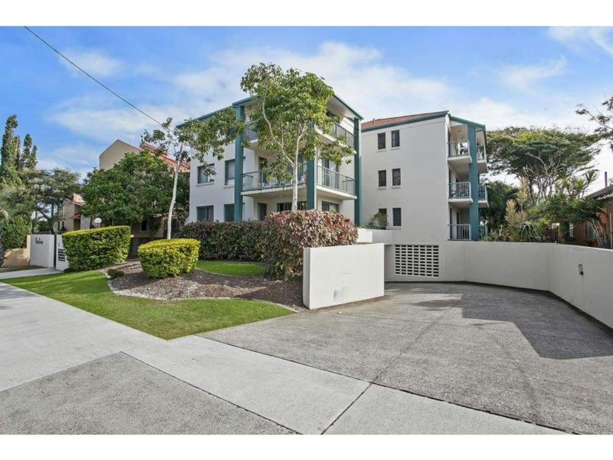 7/17 Markeri Street, MERMAID BEACH, Mermaid Beach - Thumbnail 2