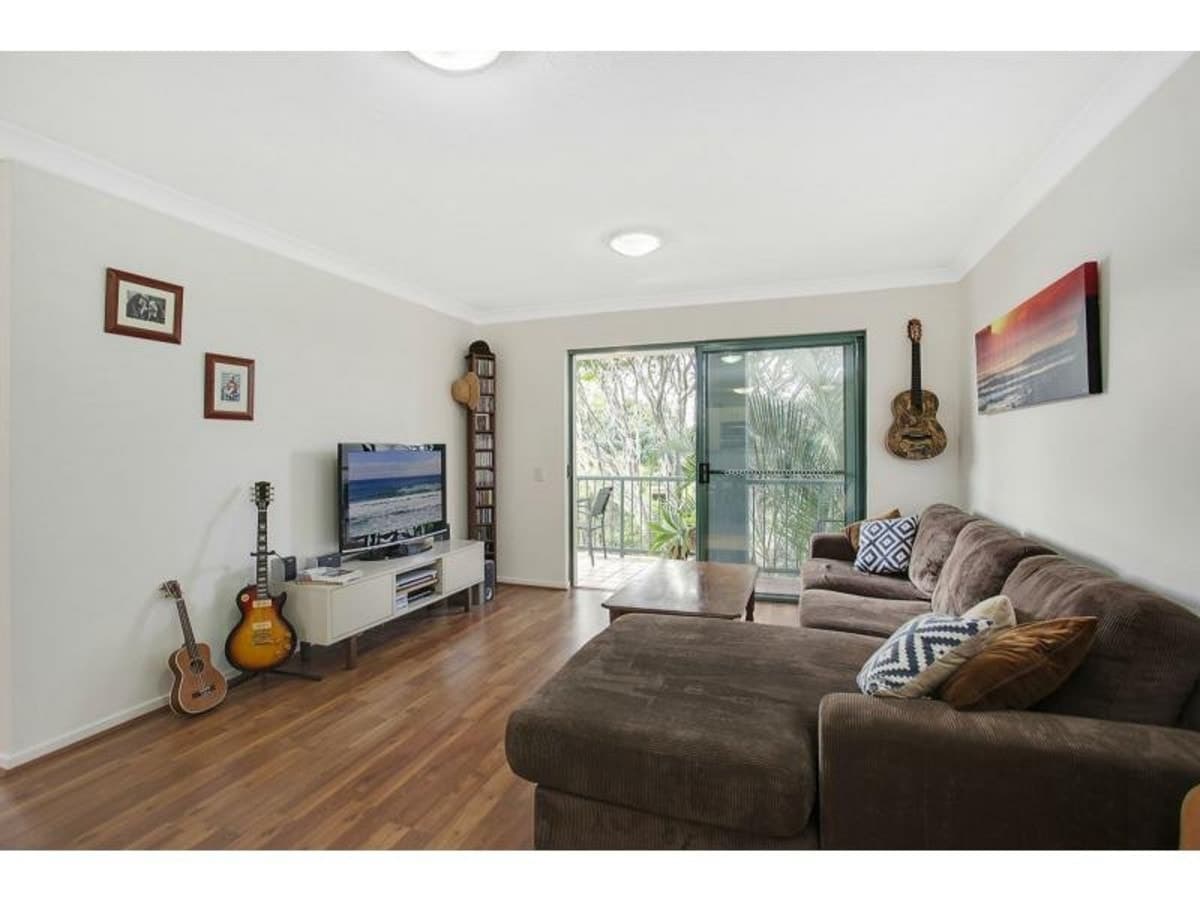 7/17 Markeri Street, MERMAID BEACH, Mermaid Beach - Thumbnail 3