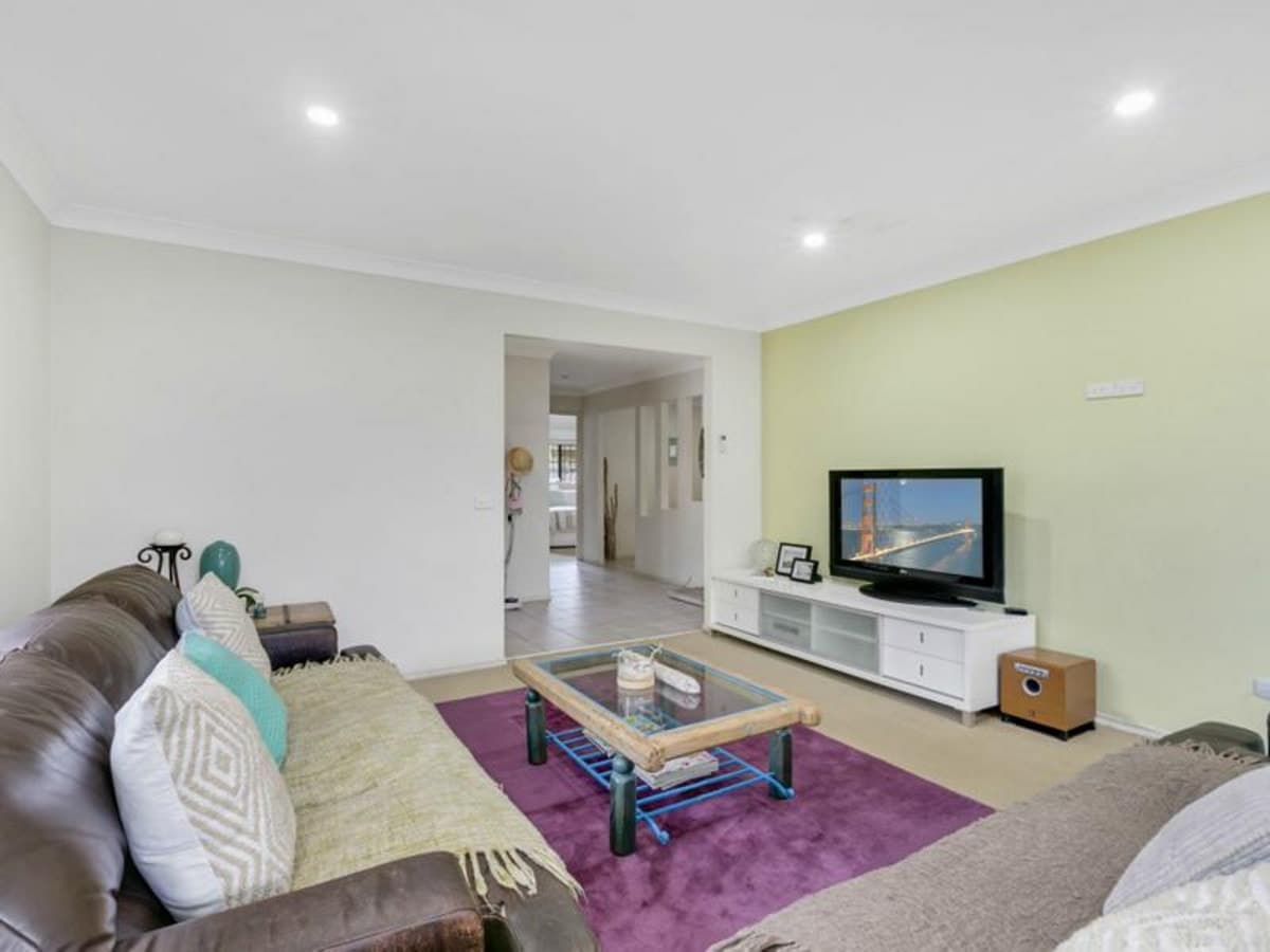 142 Burleigh Street, BURLEIGH WATERS, Burleigh Waters - Thumbnail 6