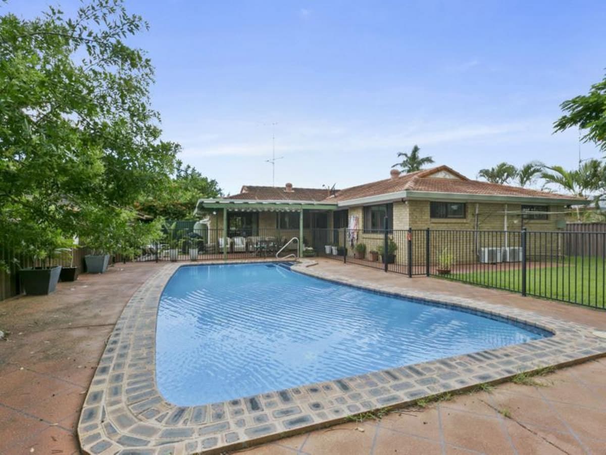 142 Burleigh Street, BURLEIGH WATERS, Burleigh Waters - Thumbnail 7