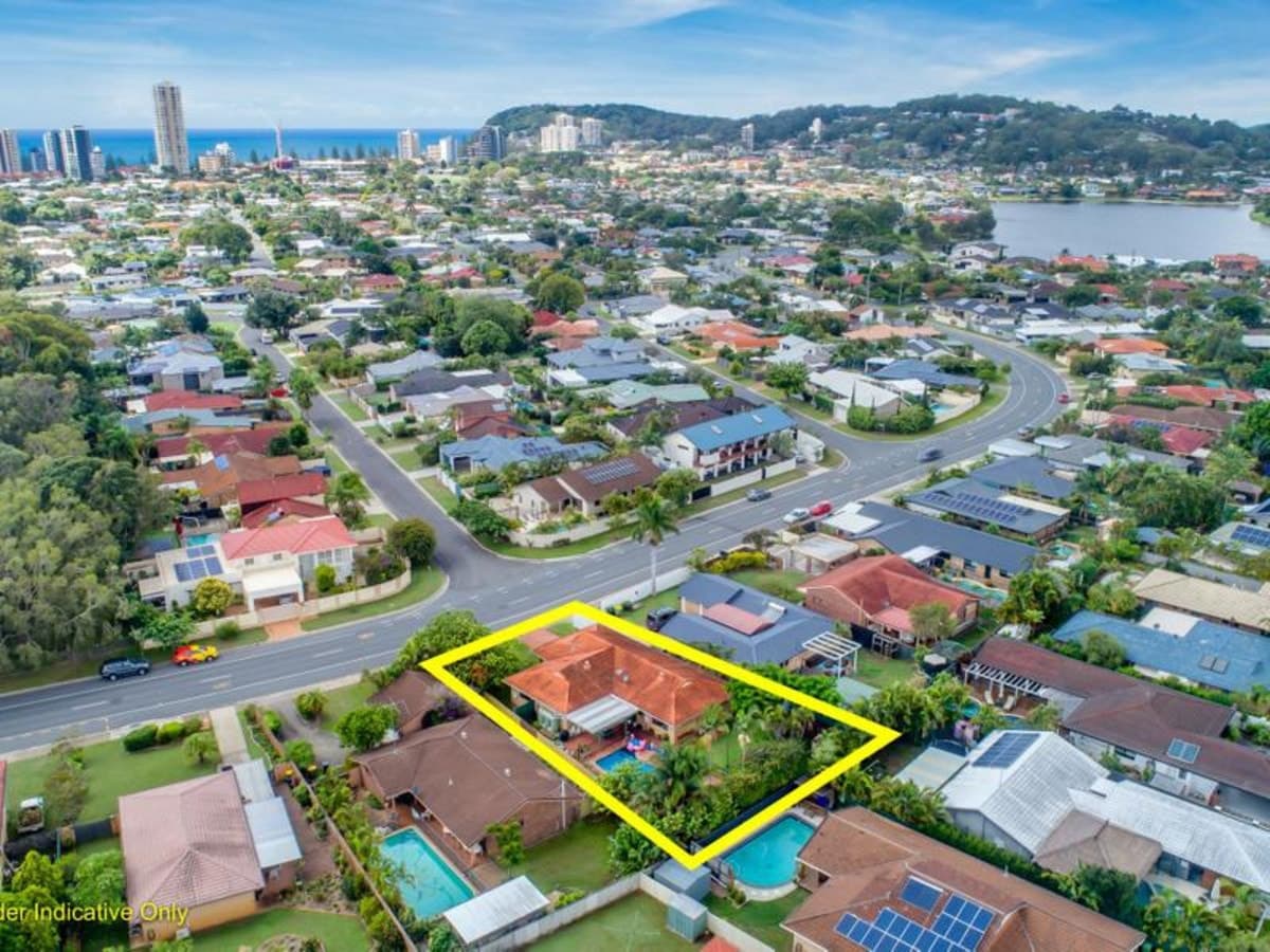 142 Burleigh Street, BURLEIGH WATERS, Burleigh Waters - Thumbnail 8