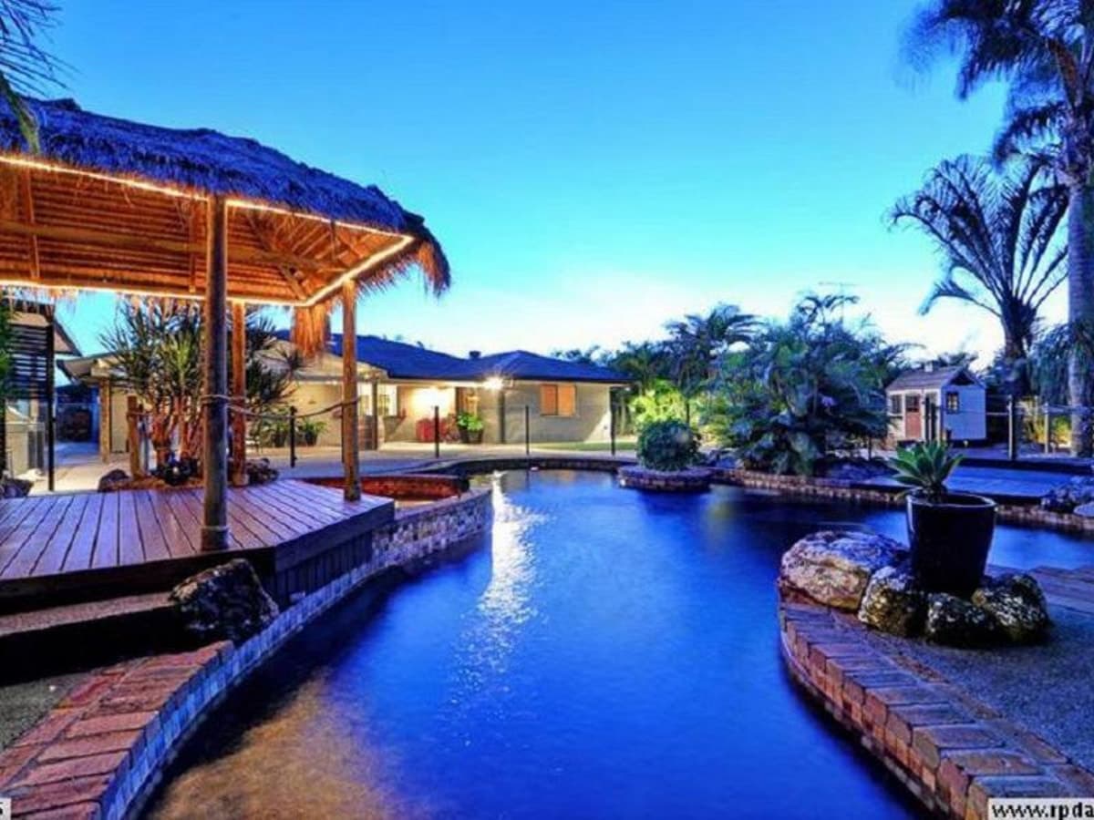288 Rio Vista Boulevard, MERMAID WATERS, Mermaid Waters - Thumbnail 2