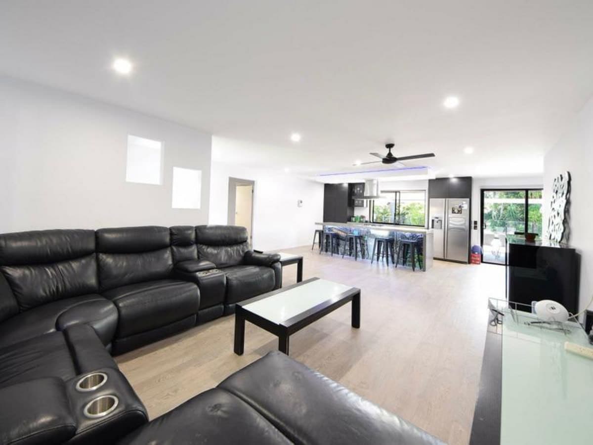 288 Rio Vista Boulevard, MERMAID WATERS, Mermaid Waters - Thumbnail 5