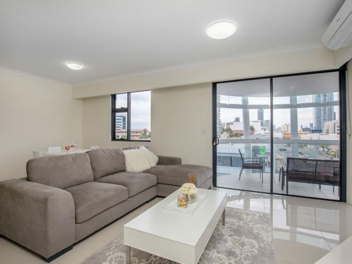 406/133 Scarborough Street, SOUTHPORT, Southport - Thumbnail 5