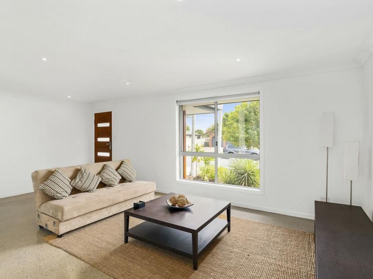 38 Razorbill Street, BURLEIGH WATERS, Burleigh Waters - Thumbnail 7