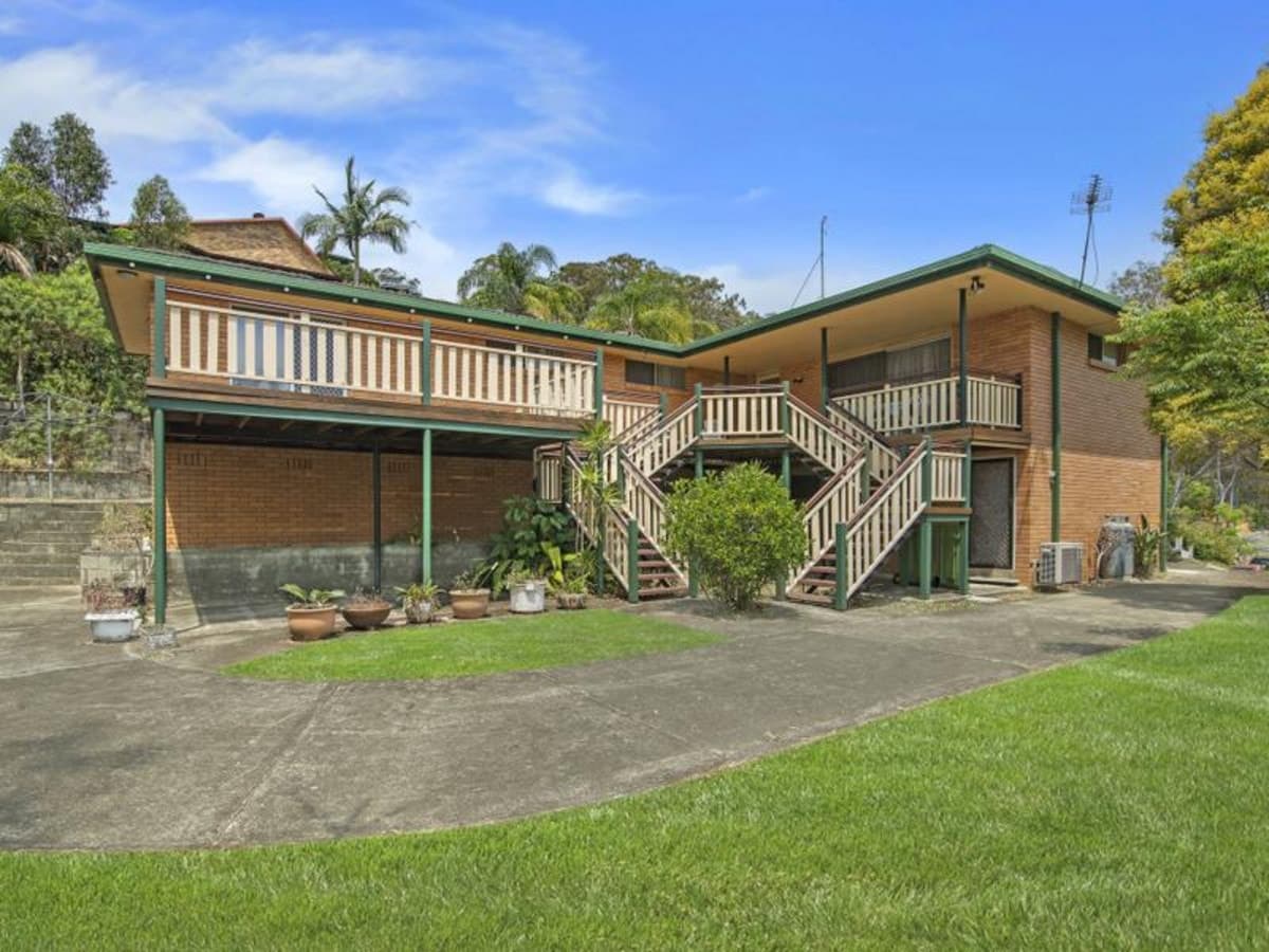 27 Timbertop Mead, BURLEIGH HEADS, Burleigh Heads - Thumbnail 8