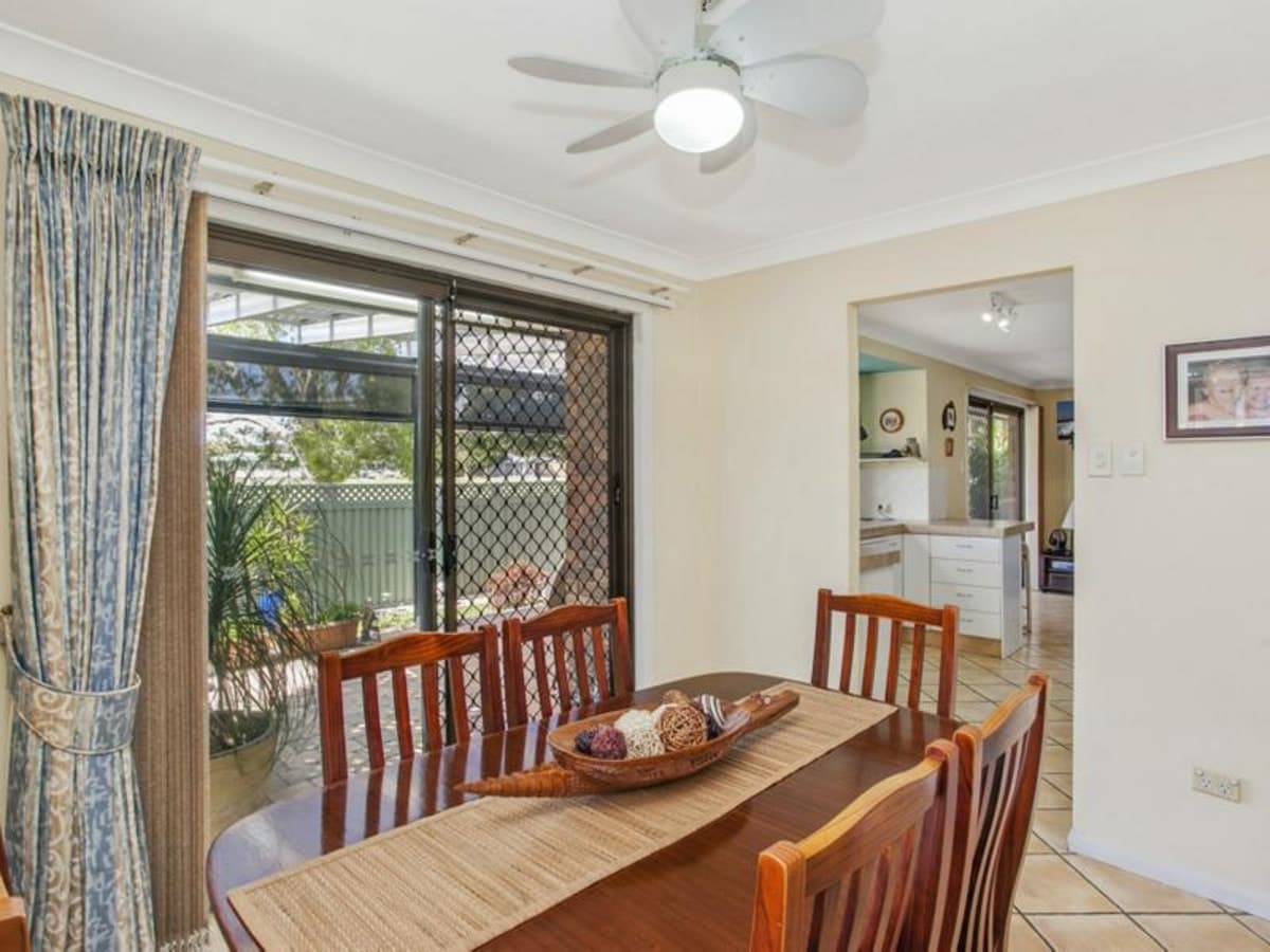 146 Christine Avenue, BURLEIGH WATERS, Burleigh Waters - Thumbnail 4
