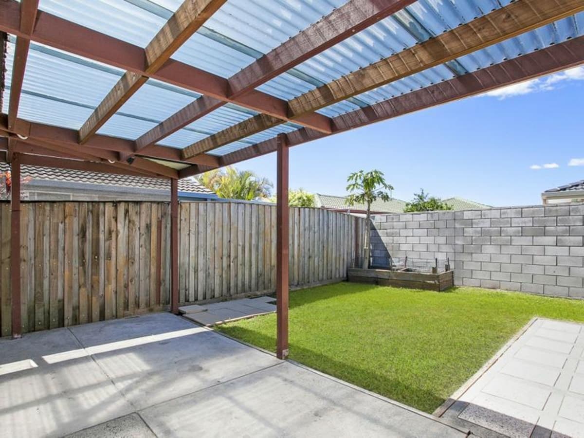 15 Ballerina Street, BURLEIGH WATERS, Burleigh Waters - Thumbnail 7
