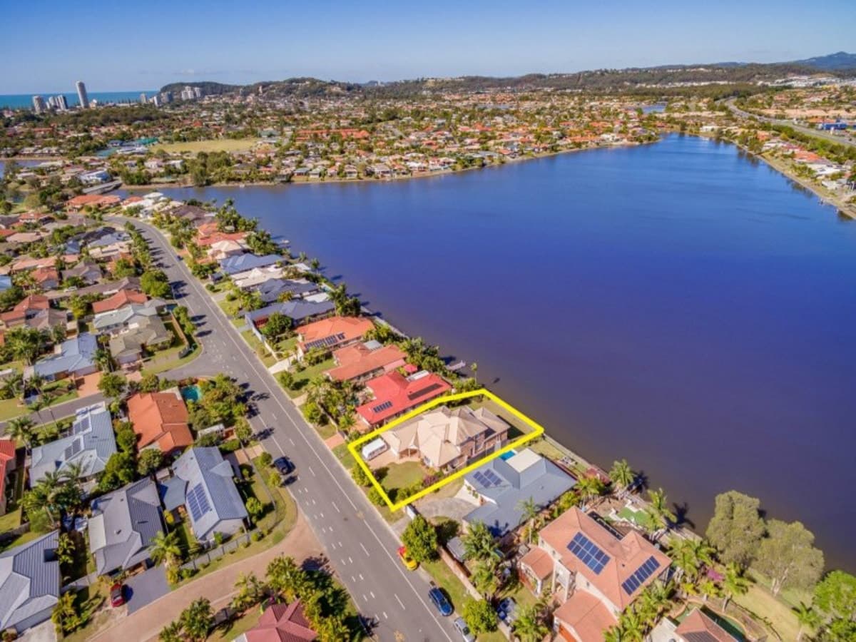 136 Honeyeater Drive, BURLEIGH WATERS, Burleigh Waters - Image 1