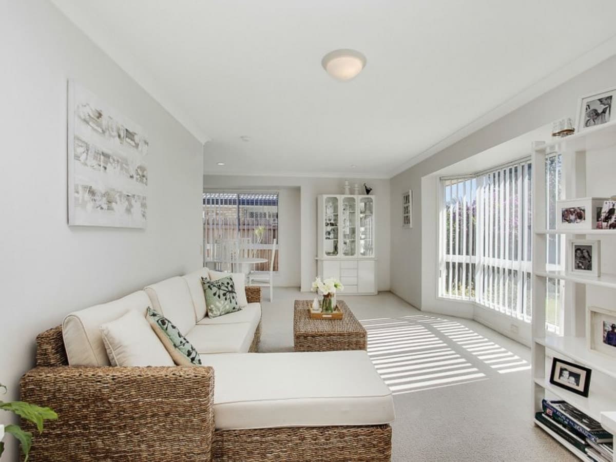136 Honeyeater Drive, BURLEIGH WATERS, Burleigh Waters - Thumbnail 6