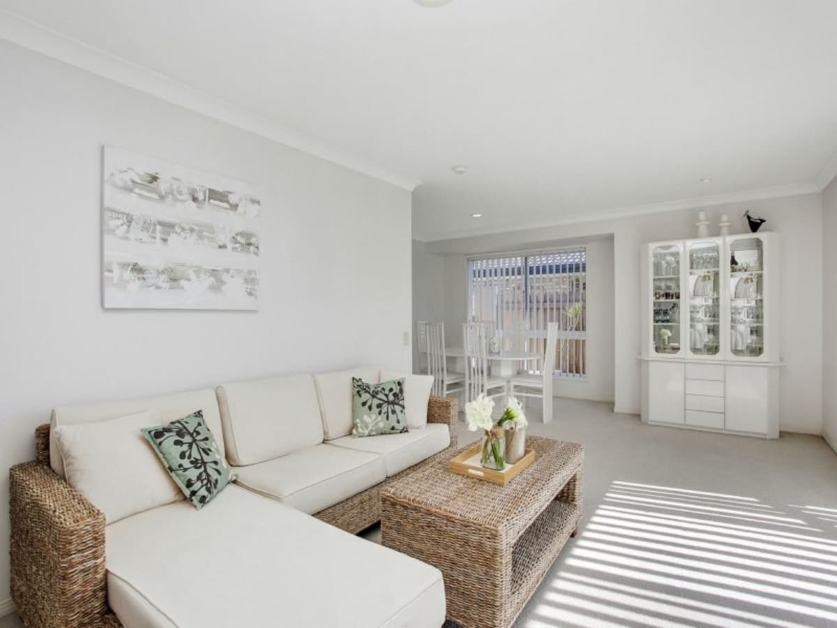 136 Honeyeater Drive, BURLEIGH WATERS, Burleigh Waters - Thumbnail 7