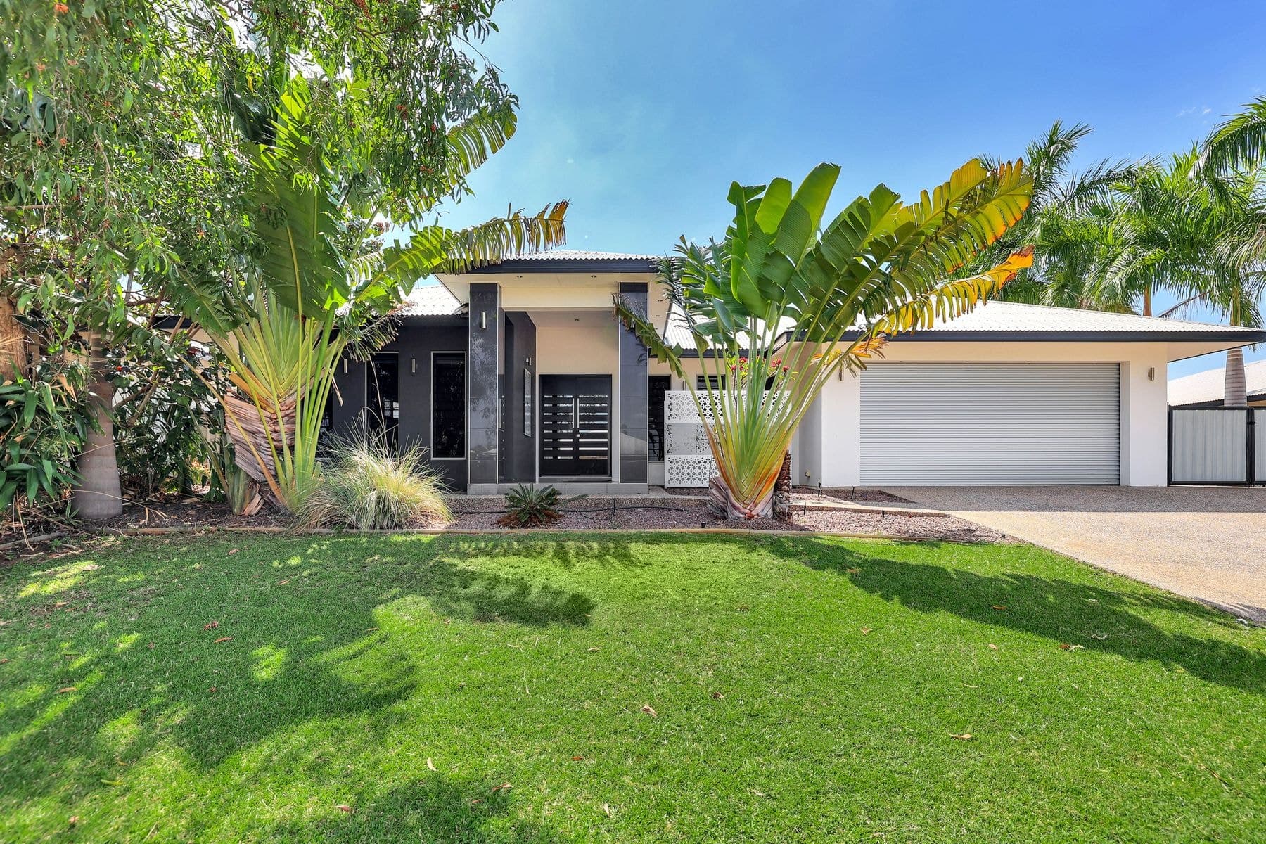 220 Forrest Parade, Bellamack NT 0832, Bellamack - Thumbnail 2