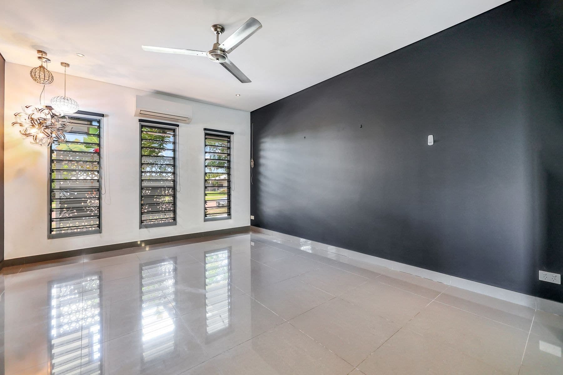 220 Forrest Parade, Bellamack NT 0832, Bellamack - Thumbnail 8