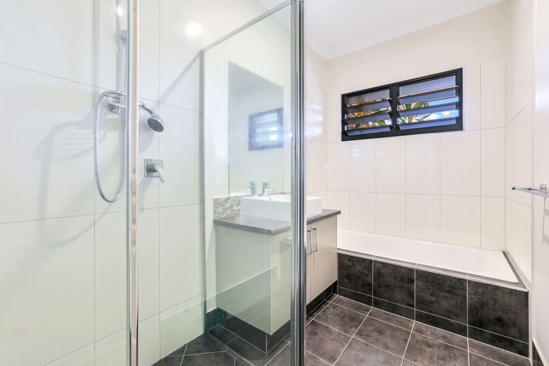 3 Bridge Street, Muirhead NT 0810, Muirhead - Thumbnail 8
