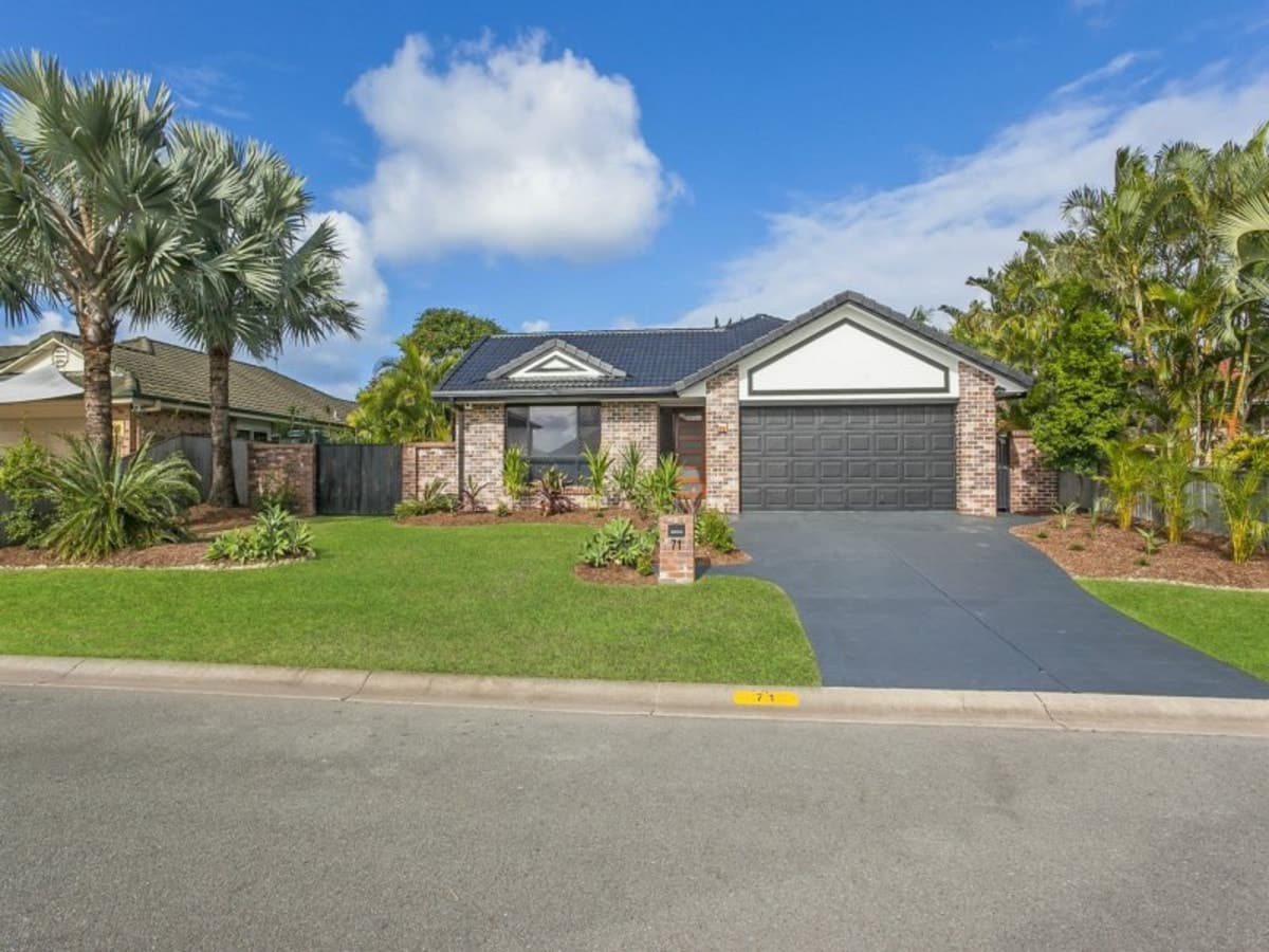 71 Dipper Drive, BURLEIGH WATERS, Burleigh Waters - Image 1