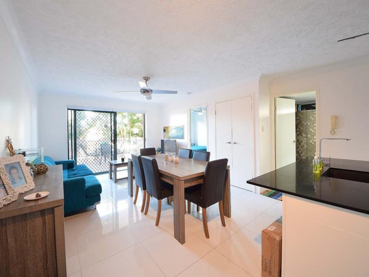 10/2340 Gold Coast Highway, MERMAID BEACH, Mermaid Beach - Thumbnail 4