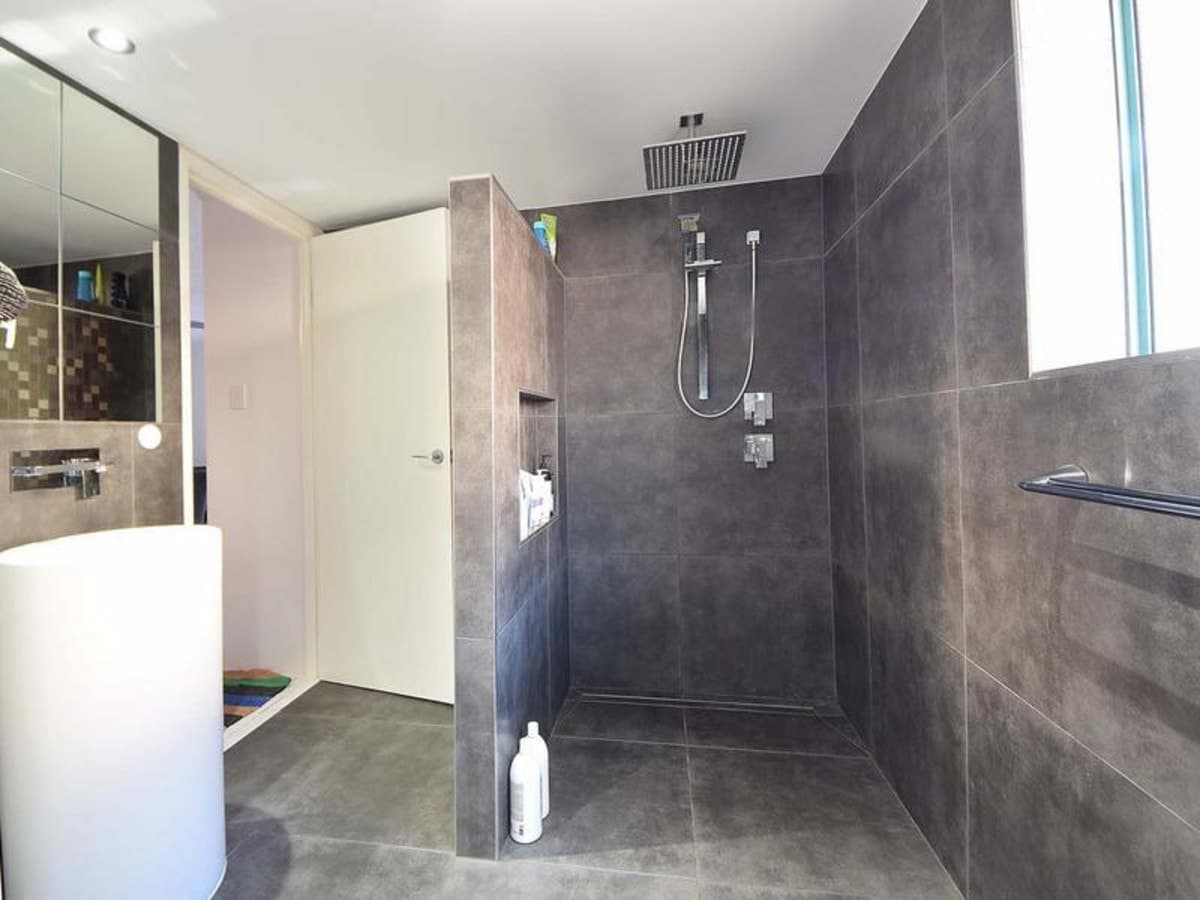 10/2340 Gold Coast Highway, MERMAID BEACH, Mermaid Beach - Thumbnail 6