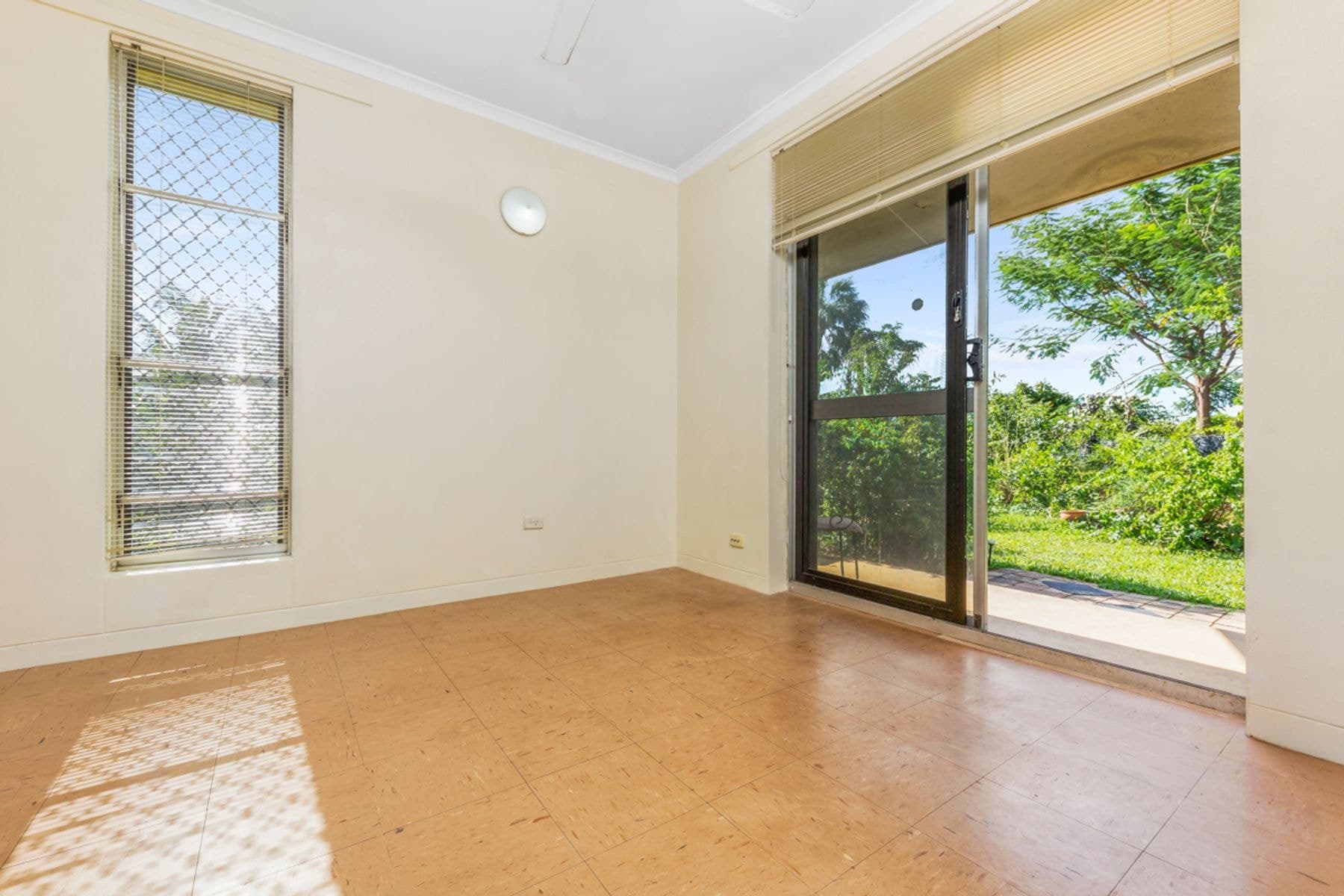 51 Mahogany Crescent, Karama NT 0812, Karama - Thumbnail 7