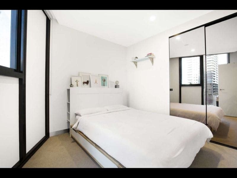 703/33 Clarke Street, Southbank - Thumbnail 5