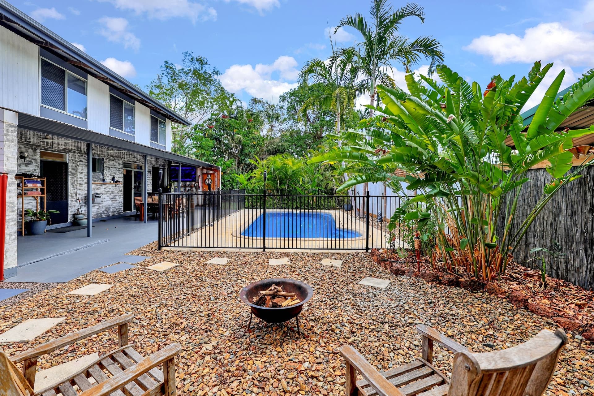4 Colley Court MOULDEN, NT, Moulden - Image 1