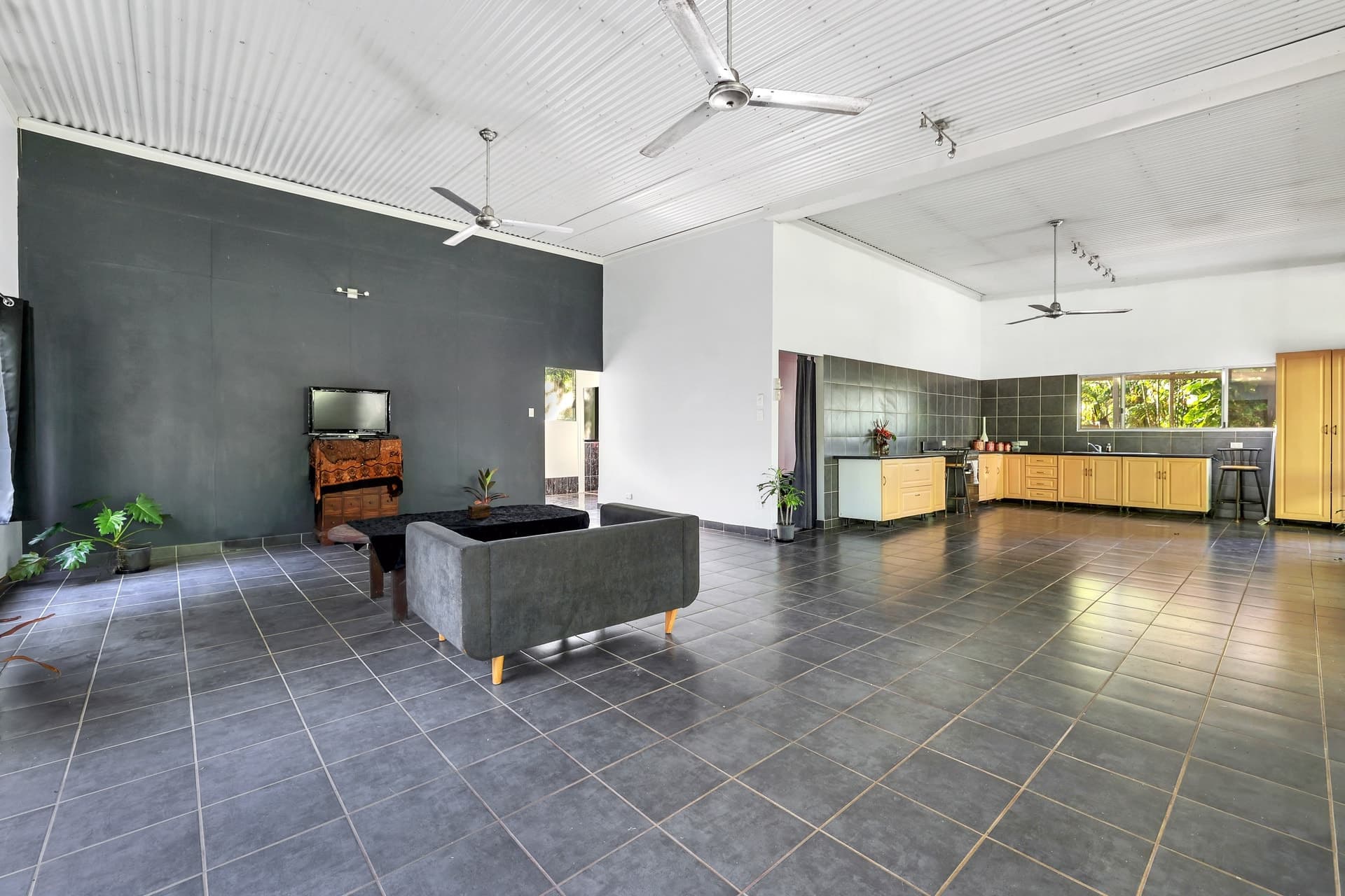 185 Wheewall Road BERRY SPRINGS, NT, Berry Springs - Image 1