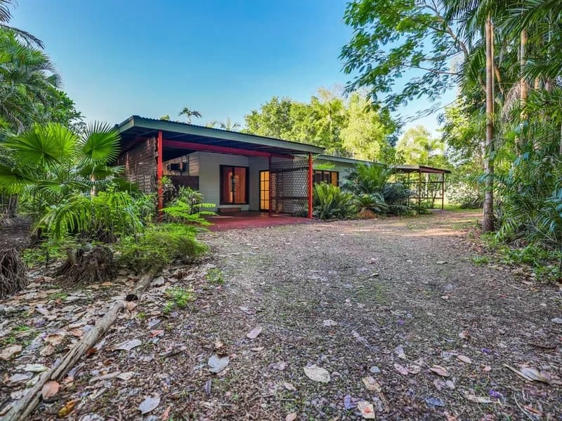 8 Ganley Court HOWARD SPRINGS, NT, Howard Springs - Image 1