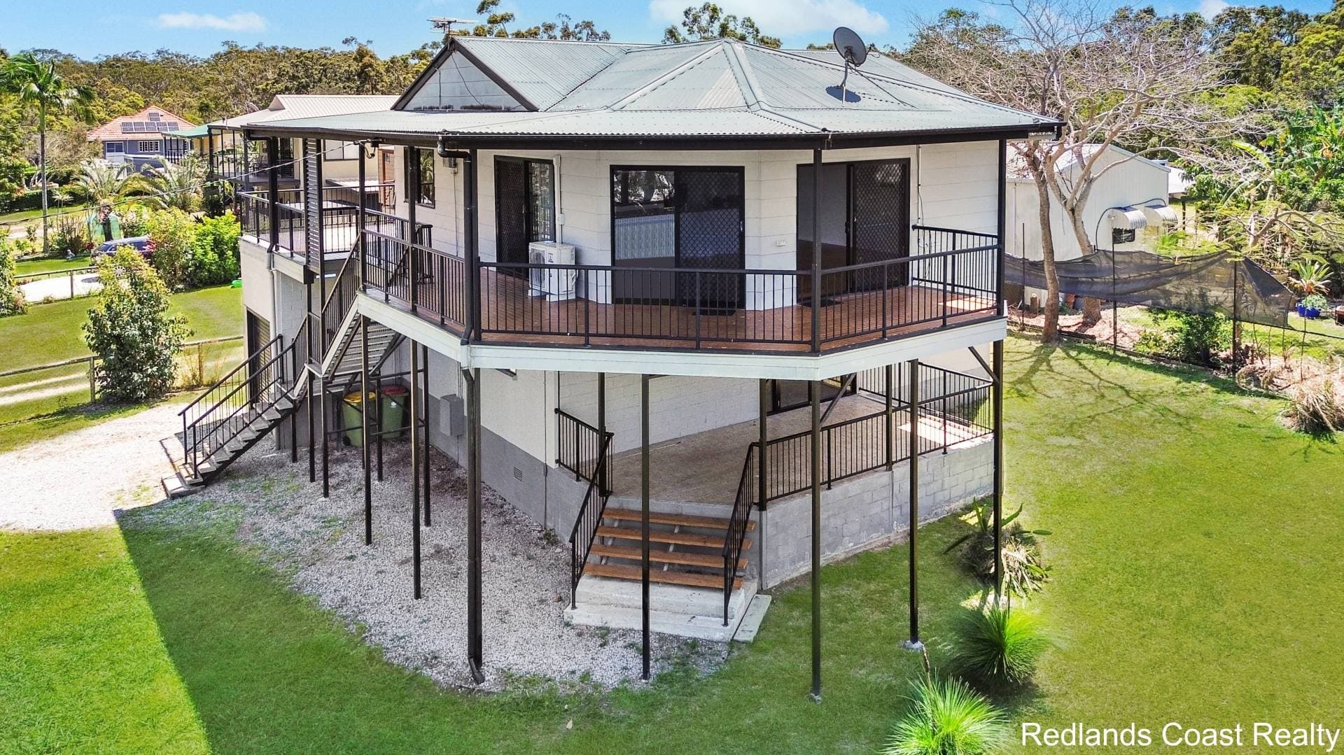 57 Wirralee St, Macleay Island, Macleay Island - Thumbnail 2