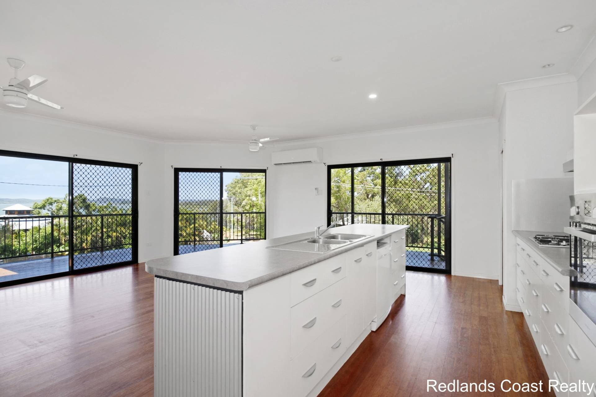 57 Wirralee St, Macleay Island, Macleay Island - Thumbnail 7