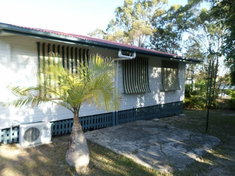 3 Ashton Street, Macleay Island, Macleay Island - Thumbnail 2