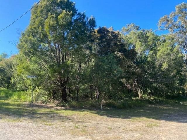 11-13 Rainbow Avenue, Macleay Island, Macleay Island - Thumbnail 3