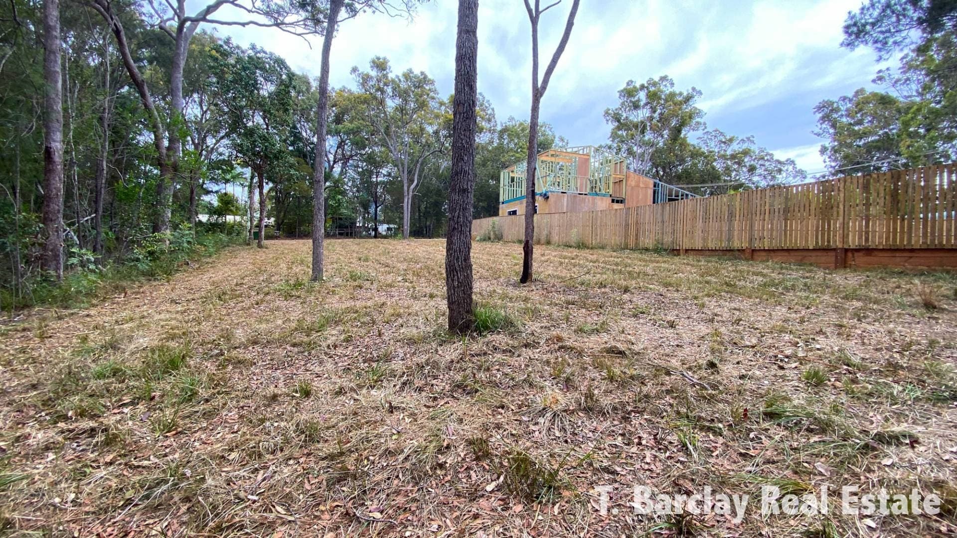15 Flora Street, Lamb Island, Lamb Island - Thumbnail 3