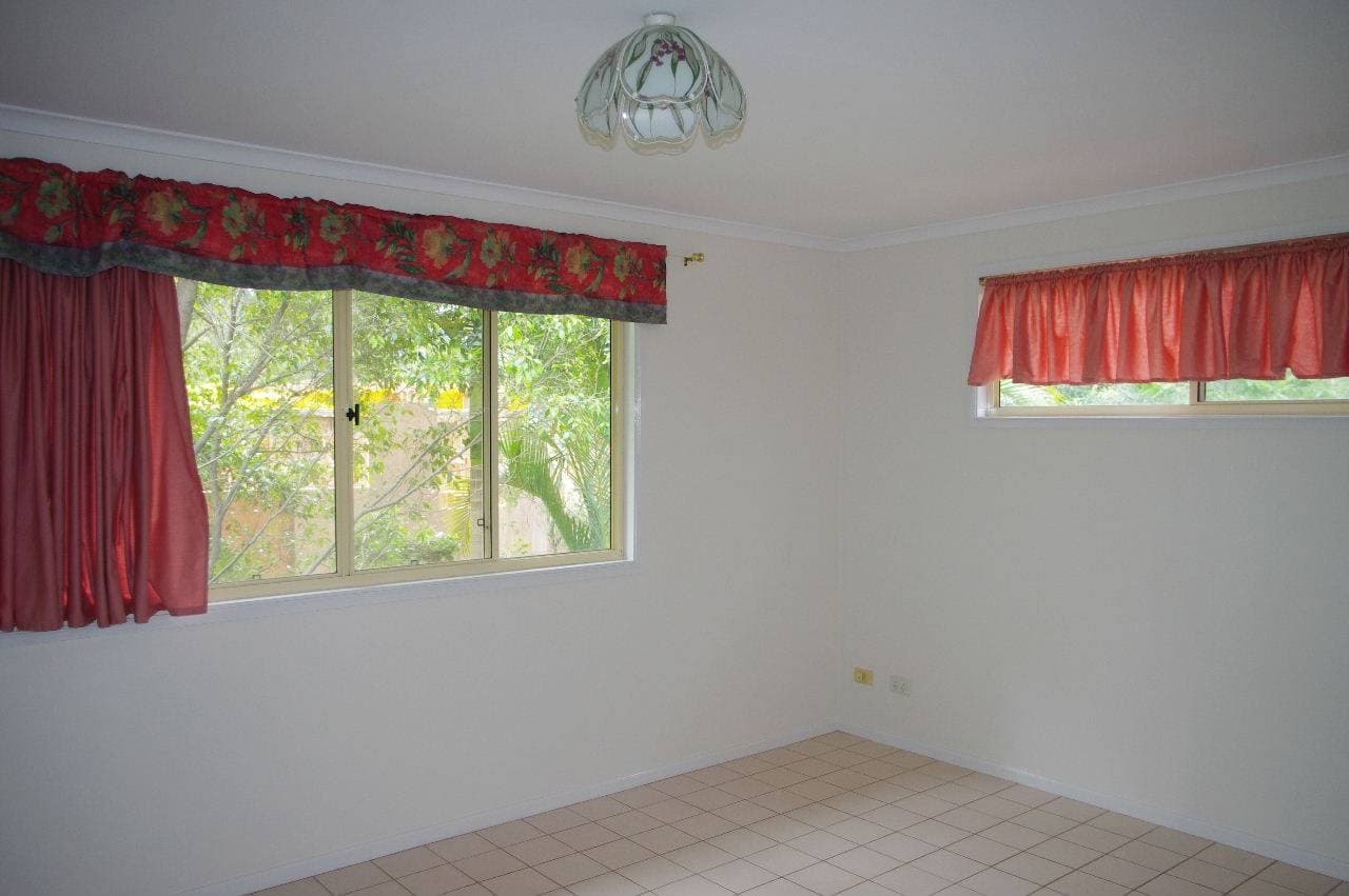38 Blue Bay Crescent, Macleay Island, Macleay Island - Thumbnail 6