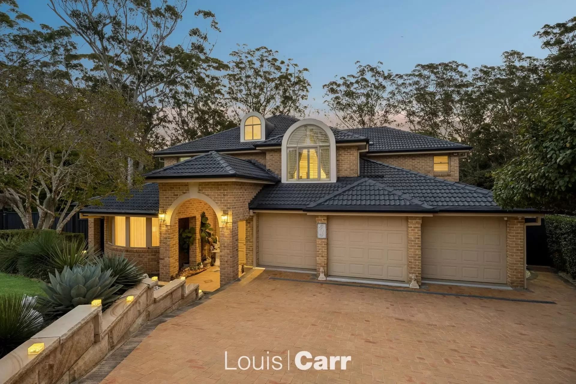 7 Neville Court, Castle Hill NSW, Castle Hill - Image 1