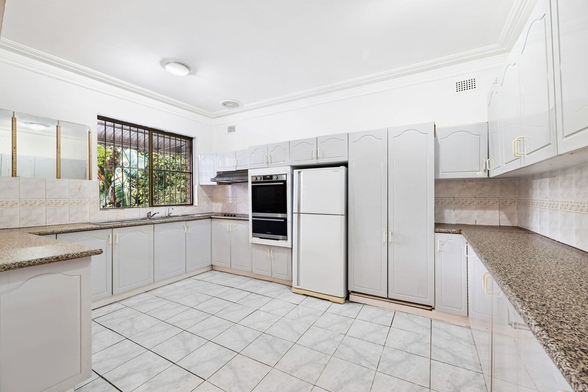 196 Gardeners Road, Kingsford - Thumbnail 3