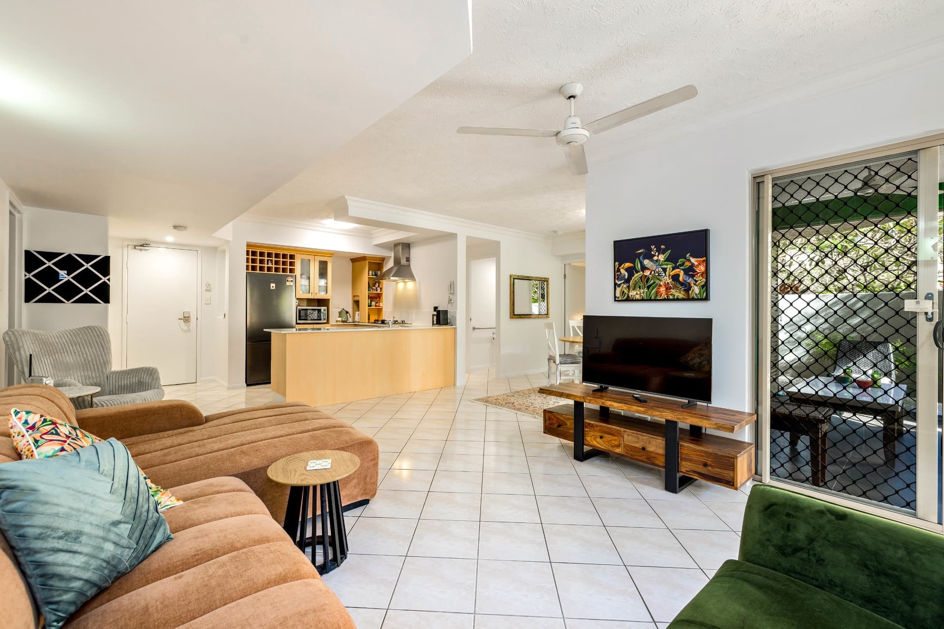 1301/2-10 Greenslopes Street, Cairns North, Cairns North - Thumbnail 4
