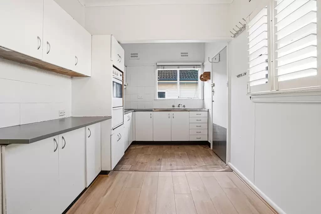 5 Dina Beth Avenue, Blacktown, Blacktown - Thumbnail 3