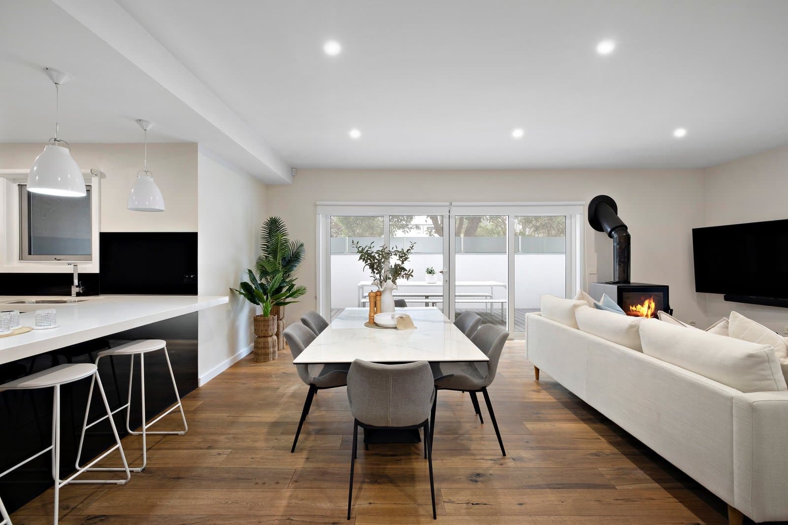 32 Venice Street, Mornington - Thumbnail 4